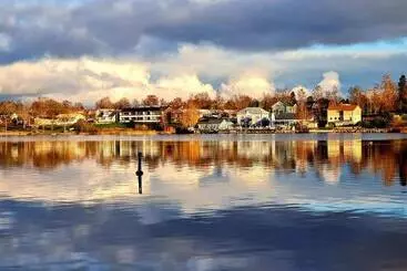 ユースホステル Sininen Hetki Bed& Breakfast Majoitus Meren äärellä