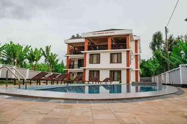 Dual Mountain View Lodge