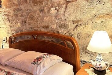 酒店 Lalekar Konuk Evi