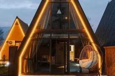 Huoneistohotelli Triangle Life Suit