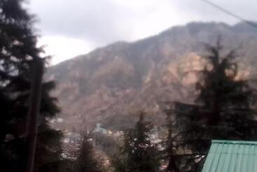 ユースホステル Himalayan Snowline Trekking Mountain View