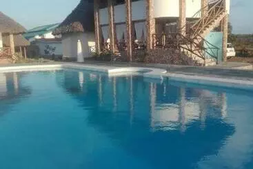 پانسیون Coral Village