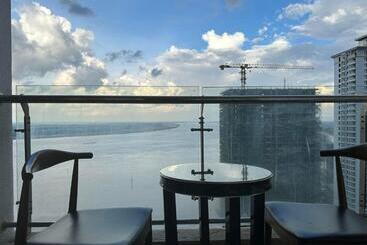 מלון דירות 麓薇娅酒店