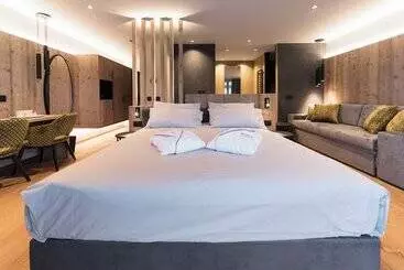 Nocleg ze śniadaniem Dolomiti Exclusive Your Mountain Suite