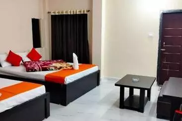 Hotel Dooars Nature Cent Resort