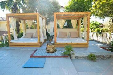 Apart Hotel Kekik Azure Homes ölüdeniz