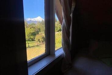 ペンション La Cantaría Hostal & Restobar