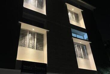 Pensiune Urban Suites Silpukhuri