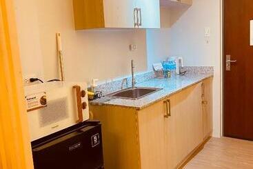 Vandrarhem Condo In Taytay