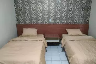 ユースホステル Wisma Aulia 88