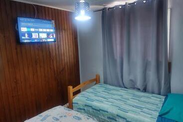 ホテル Hostal Nfrocket