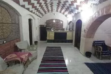 Kashta Guest House & Hostel