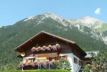 Hotel Haus Dönz