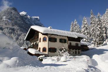 בית מלון כפרי Pension Sonneck