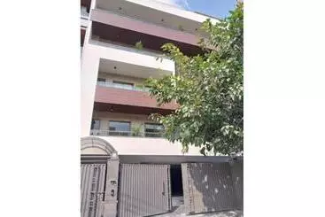 Hotel Bluo Studio2 Dlf Cybercity   Balcony, Gym Tt, Lift