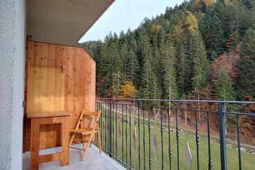 Innerjerberhof Sunnseit