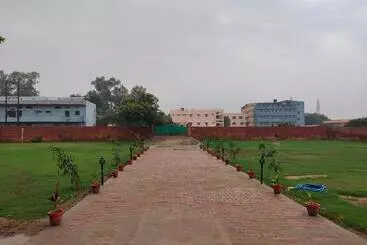 Uma Magan Farms