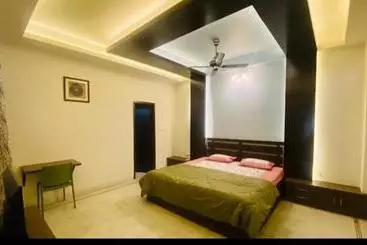 Luxury Hostel