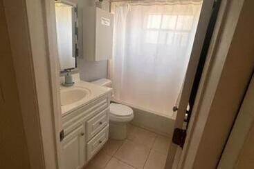 צימר Cómoda Habitación Con Desayuno En Hollywood