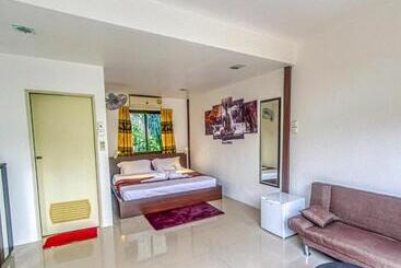 Resort The Travelers Friend Family / Studio Room