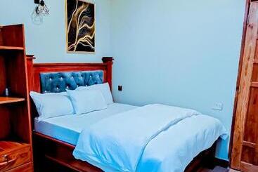 تختخواب و صبحانه Smart Park Arusha