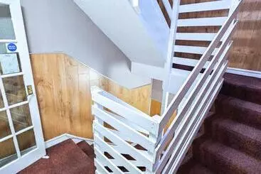 Majatalo Mystayinn Telford Guest House