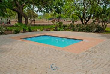 Pensionat Rinkase Residence