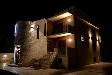 هاستل Motel Zeta Lux