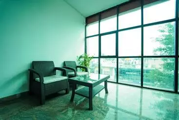Hotel Ayani Inn