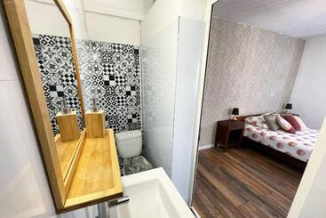 هتل Gite Urbain Mafate Café