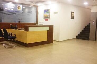 Hotel Kgh Golden Grande