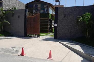 Hotel Marakos Pimentel