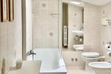 بنسيون Il Bagolaro