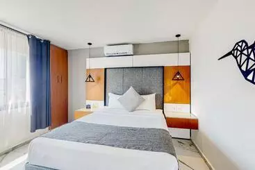 هتل آپارتمان Seven Boutique 25