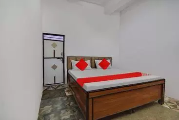 Hotel Oyo Dev Guest House
