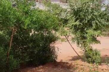 هتل آپارتمان Banna House