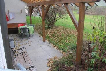 호스텔 Gasthaus Adler