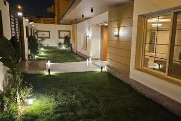 هتل آپارتمان Crystal Clear Springs Room
