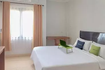 ホテル Urbanview Syariah Wisma Annisa Palangkaraya By Reddoorz