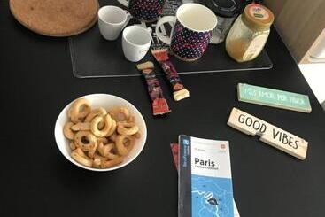 Pensionat Alessandro Cozy Apartment In Paris Clichy