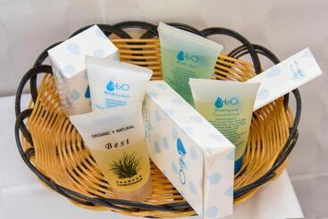 هتل Hôtel Séréna Akwa Nord