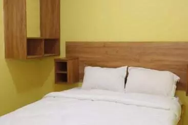 Mums Hotel & Accommodation