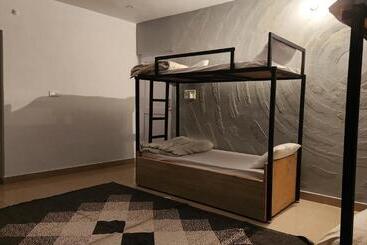 Albergue Mitahara Homes