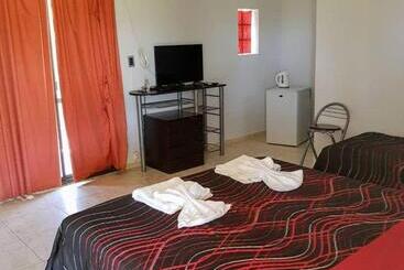 فندق صغير Posada Alto Del Carmen