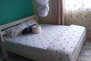 פנסיון Crown Villa Shanzu