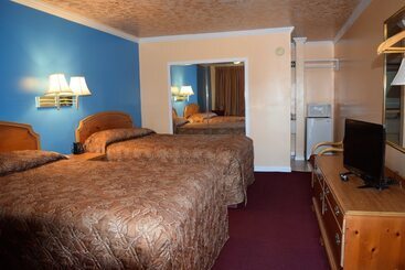 ホテル Fort Eustis Inn