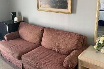 Hotelli Ocean Manor 1100 Inn