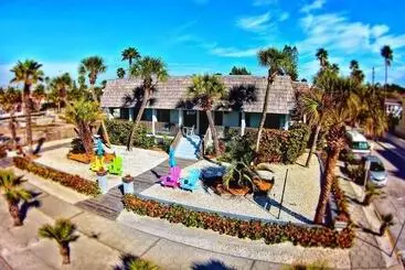 ホテル Sabal Palms Inn