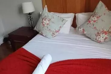 Pension Kardinal Guest House