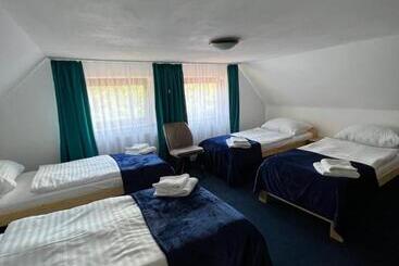 فندق صغير 7rooms